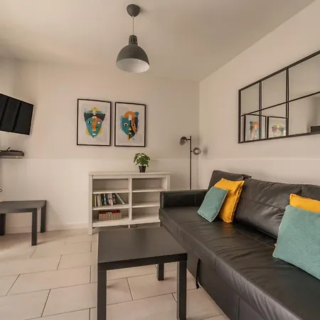 The Energy Apartamento